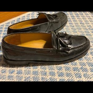 *FINAL PRICE*  Cole Haan Pinch Shawl Bow 2 Black Leather sz 11.5